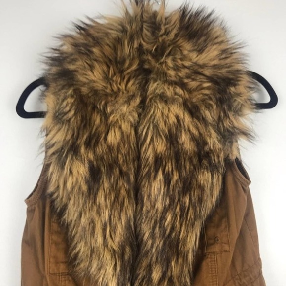 Anthropologie Hei Hei Tan Faux Fur Collar Vest - Picture 6 of 7